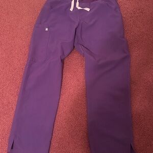 Purple Figs Scrub Set